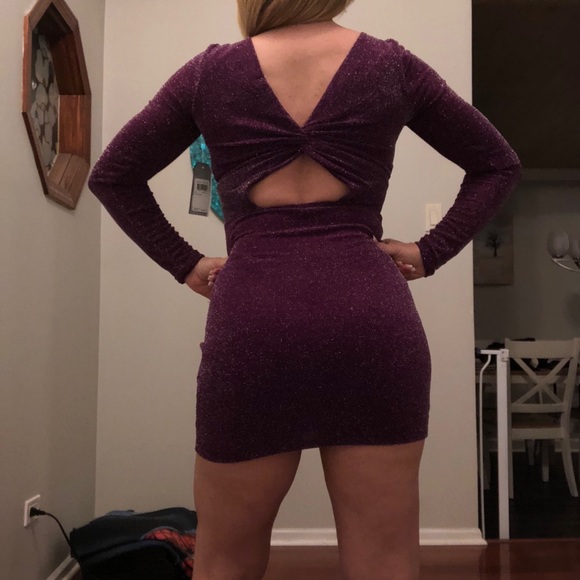 NWT GUESS DRESS - Picture 2 of 5